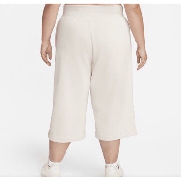 Nike Women's Sportswear Phoenix Fleece High-Waisted Cropped Wide Leg Sweats NWT - Picture 3 of 14